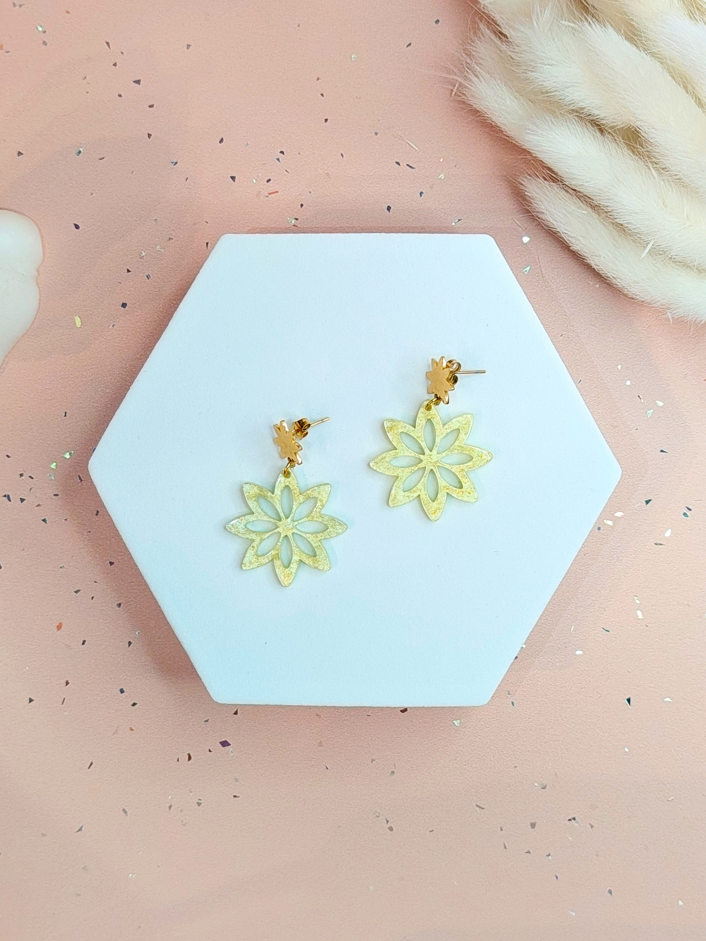 Boucles d'oreilles fleur mandala en acier inoxydable